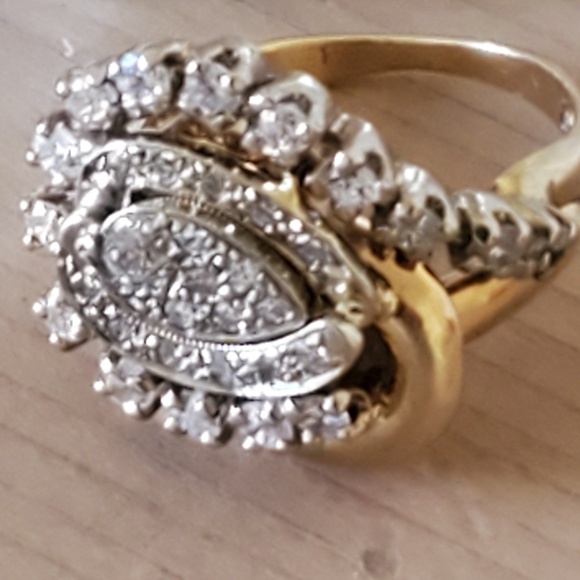 14K Yellow Gold Round Cut Diamond Cluster Swirl Ladies Cocktail Ring Size 4 1/2 - Picture 6 of 6